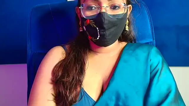 Snapshot of Anjalistar chatting on June 23, 3:37 am Anjalistar online show from June 23, 3:37 am