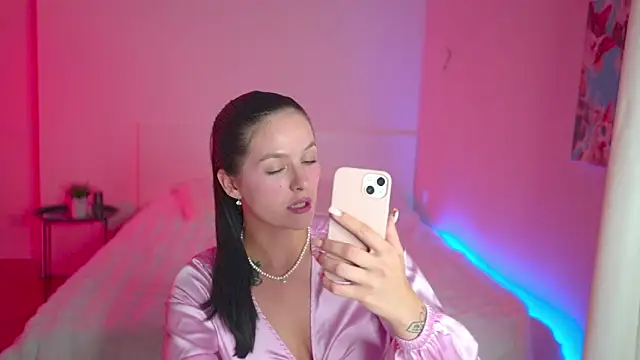 Snapshot of EwelynScott chatting on September 17, 4:30 pm EwelynScott online show from September 17, 4:30 pm