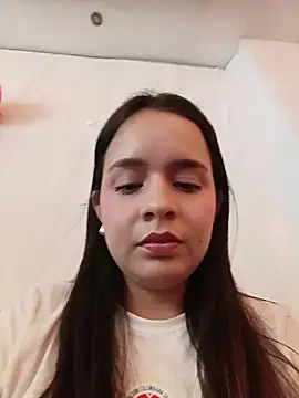 Snapshot of Lambedora_69 chatting on July 3, 5:52 pm Lambedora 69 online show from July 3, 5:52 pm