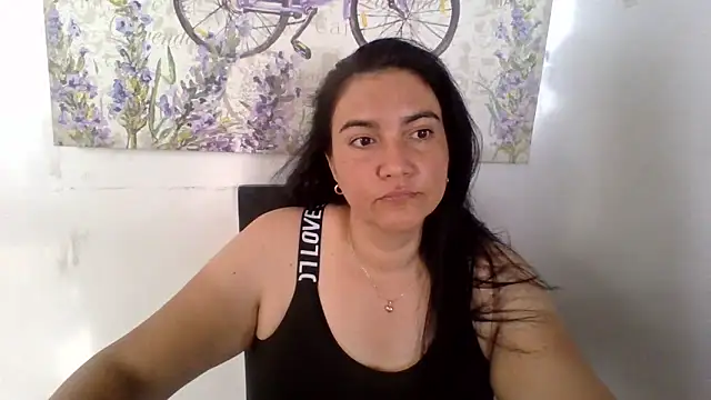 Snapshot of sweetdulcexxx chatting on November 11, 8:31 pm sweetdulcexxx online show from November 11, 8:31 pm