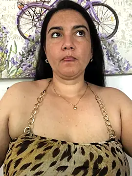 Snapshot of sweetdulcexxx chatting on December 1, 3:06 pm sweetdulcexxx online show from December 1, 3:06 pm