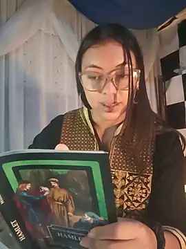 kendraof online show from June 10, 4:39 pm