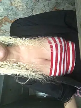 AlevNaz online show from April 24, 2:08 pm