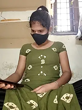 Snapshot of ranisanthutelugu chatting on November 8, 7:41 am ranisanthutelugu online show from November 8, 7:41 am