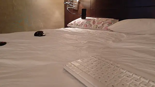 BigDaddy0007 online show from February 15, 11:01 pm