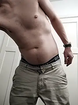 Snapshot of ijustwannafuckyou6969 chatting on November 30, 1:53 am ijustwannafuckyou6969 online show from November 30, 1:53 am