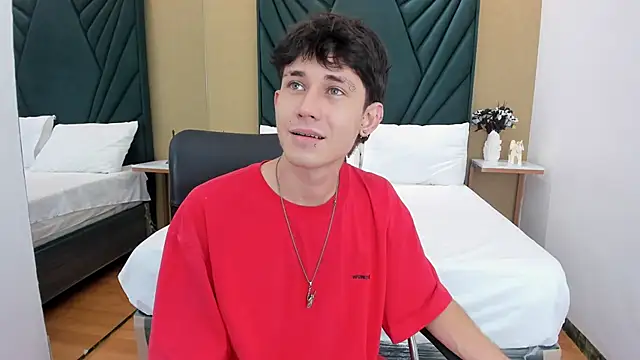 Michael blue online show from March 17, 7:39 pm