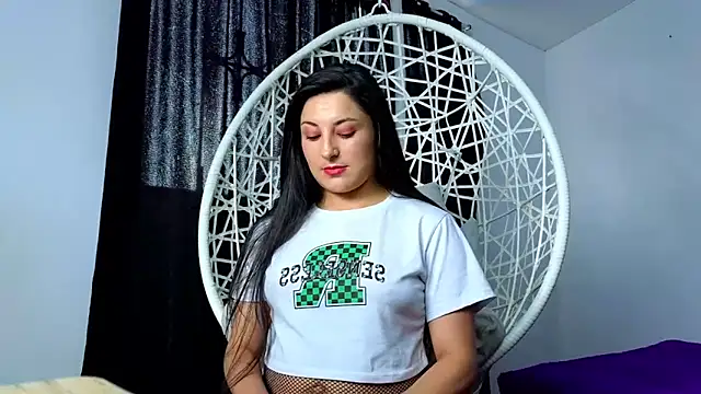 cuteeimy online show from November 12, 7:13 pm