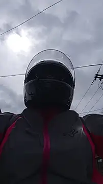 Snapshot of carolinhe_ chatting on November 6, 6:31 pm carolinhe online show from November 6, 6:31 pm