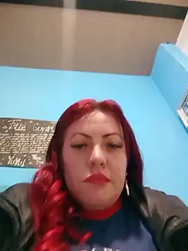 Snapshot of carolinhe_ chatting on November 30, 12:36 am carolinhe online show from November 30, 12:36 am