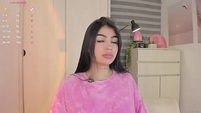 EmmyKenner online show from October 24, 10:22 am