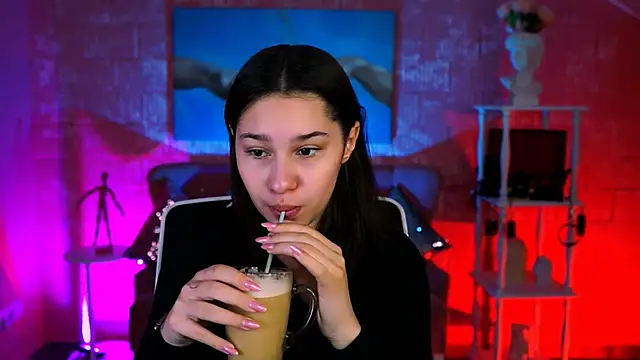 Snapshot of KimClarks_ chatting on November 29, 8:17 am KimClarks online show from November 29, 8:17 am