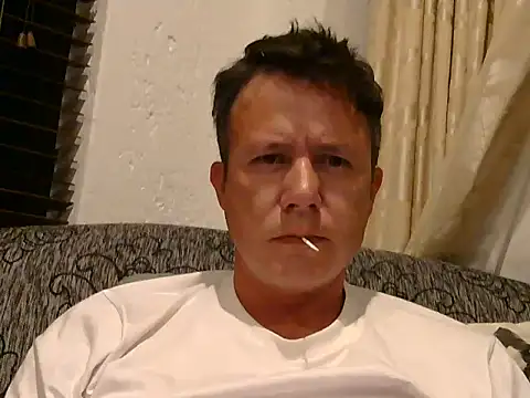 Snapshot of TroyDieselXXX chatting on December 15, 7:29 pm TroyDieselXXX online show from December 15, 7:29 pm