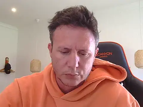 TroyDieselXXX online show from March 9, 7:56 am