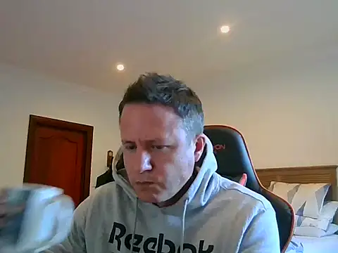 TroyDieselXXX online show from July 20, 6:06 am