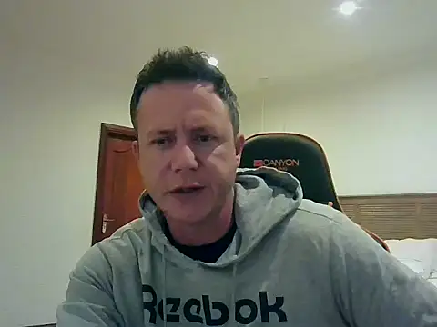 TroyDieselXXX online show from July 29, 5:05 am