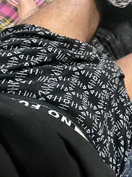 zack6x online show from November 16, 2:33 pm