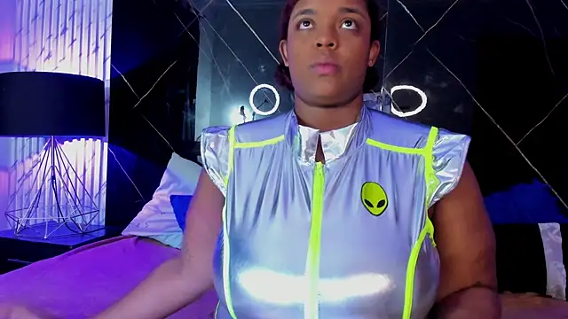 Alaia Gutierrez online show from October 10, 8:41 pm