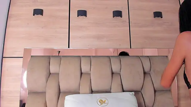 karol lewiss online show from January 6, 12:31 pm