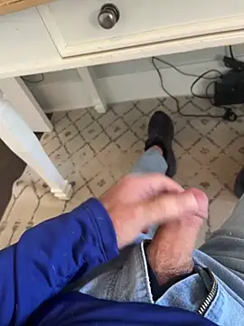 cyclone1212 online show from February 6, 6:11 pm