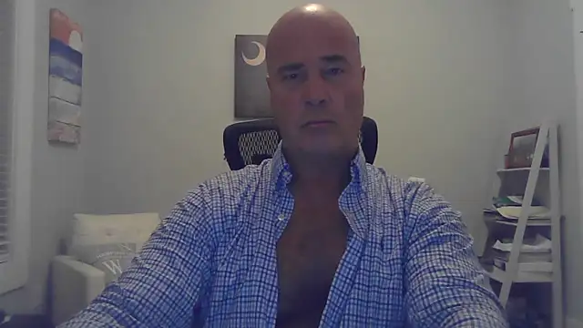 cyclone1212 online show from May 2, 9:14 am