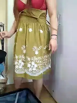 Snapshot of Sweetheart_Claire chatting on November 30, 3:32 am Sweetheart Claire online show from November 30, 3:32 am