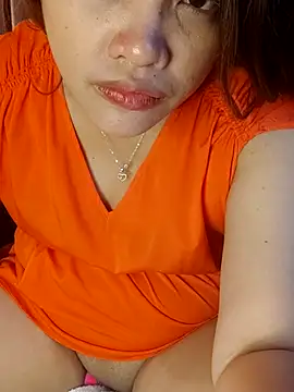 Snapshot of Sweetheart_Claire chatting on December 4, 11:24 pm Sweetheart Claire online show from December 4, 11:24 pm