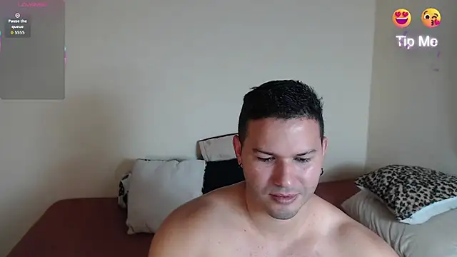 Snapshot of Tim_mz01 chatting on November 17, 7:19 pm Tim mz01 online show from November 17, 7:19 pm