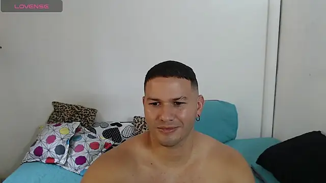 Tim mz01 online show from May 27, 4:59 pm