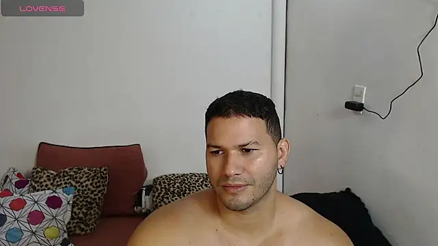 Tim mz01 online show from June 10, 12:59 pm