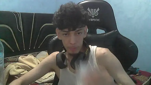 Snapshot of Dark_DesireX chatting on September 20, 2:07 pm Dark DesireX online show from September 20, 2:07 pm