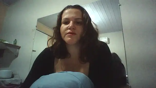 Vanessinhadappkrosa online show from July 7, 3:38 pm