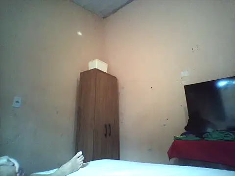 Vanessinhadappkrosa online show from July 11, 4:53 pm