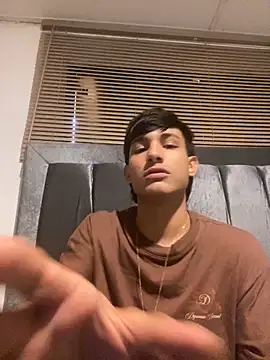 cody fox10 online show from September 25, 7:06 pm