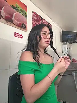 Snapshot of Michelle_Zoe chatting on October 26, 3:51 pm Michelle Zoe online show from October 26, 3:51 pm