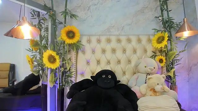 LittleeJaz online show from June 25, 4:12 am