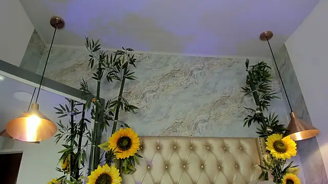 LittleeJaz online show from July 19, 2:37 am