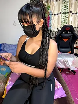 Ariana  Marie online show from November 26, 10:11 pm