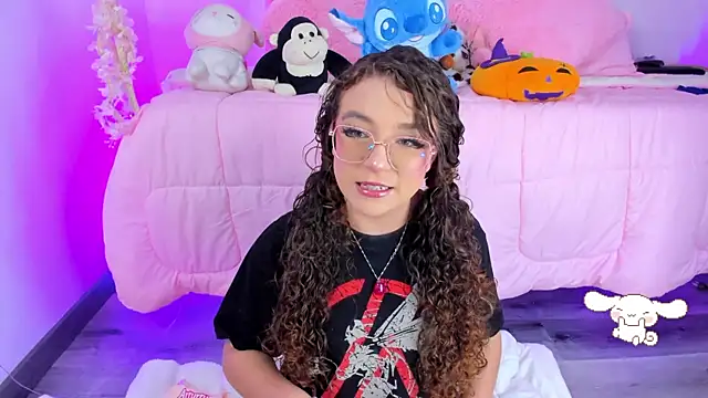 hannacutegod online show from January 11, 11:10 pm