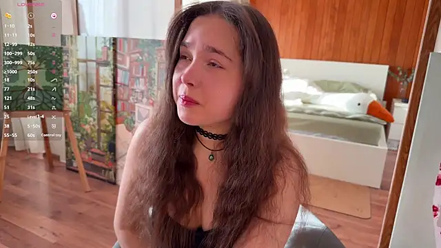 PlumyBun online show from April 25, 12:13 am