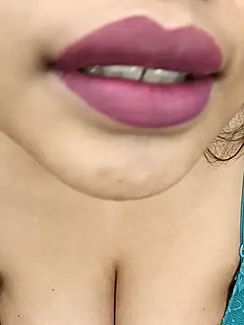 sex-withcouple online show from February 18, 3:02 am