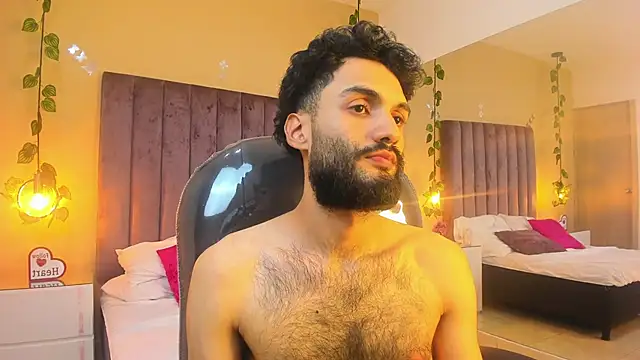 Snapshot of Ryan_Jackson_ chatting on November 27, 4:47 am Ryan Jackson online show from November 27, 4:47 am