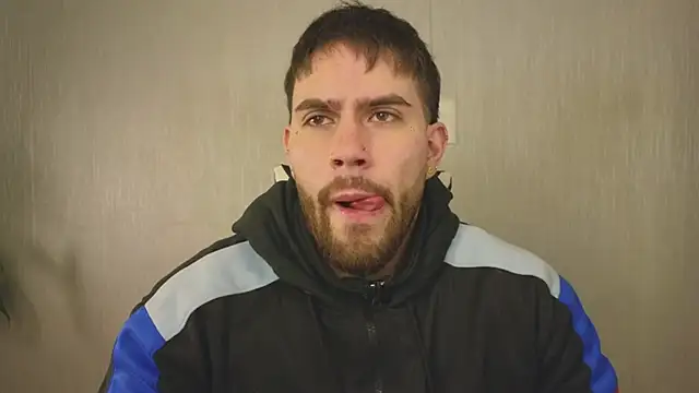 Snapshot of Ades_Lowe chatting on October 28, 11:58 am Ades Lowe online show from October 28, 11:58 am