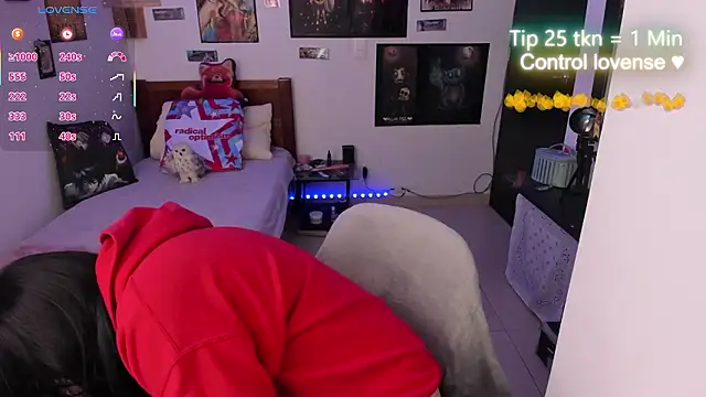 Cherry blush  online show from February 4, 8:58 pm