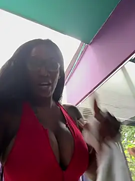 Snapshot of Bustykeyla chatting on January 15, 4:55 pm Bustykeyla online show from January 15, 4:55 pm