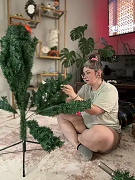 Alix Valentine online show from December 2, 12:05 am