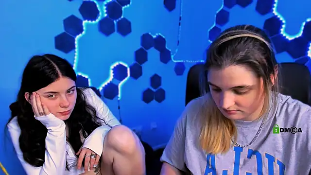 inga gree online show from December 13, 10:15 pm