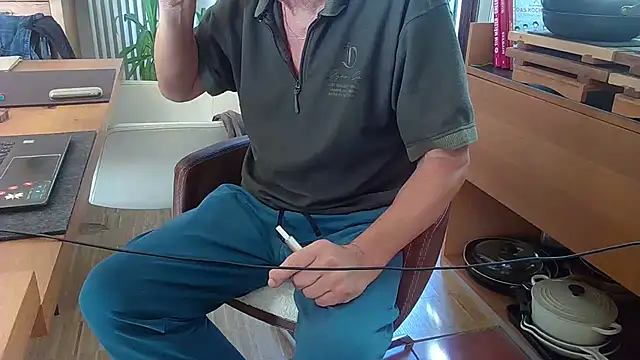 Unique X perience online show from October 2, 8:43 am