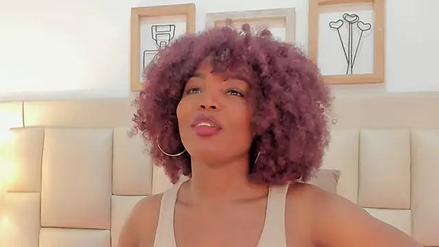 dakhota    online show from October 25, 4:35 pm