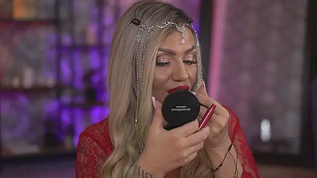 AlmaVelia online show from September 14, 7:02 pm